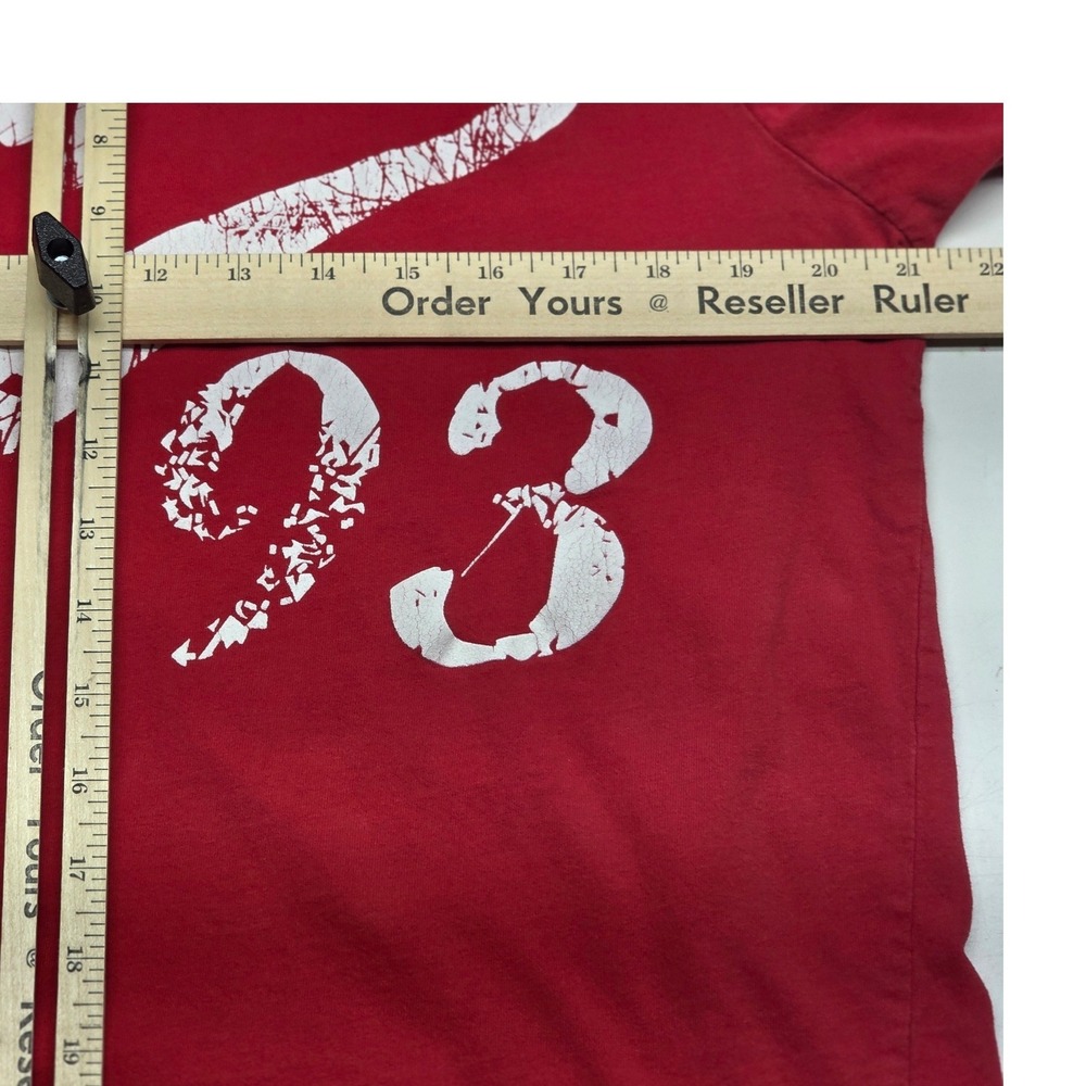 Slade Wilder Mens Red Champions 93 Distressed Graphic T-Shirt Large 100% Cotton - Picture 6 of 6